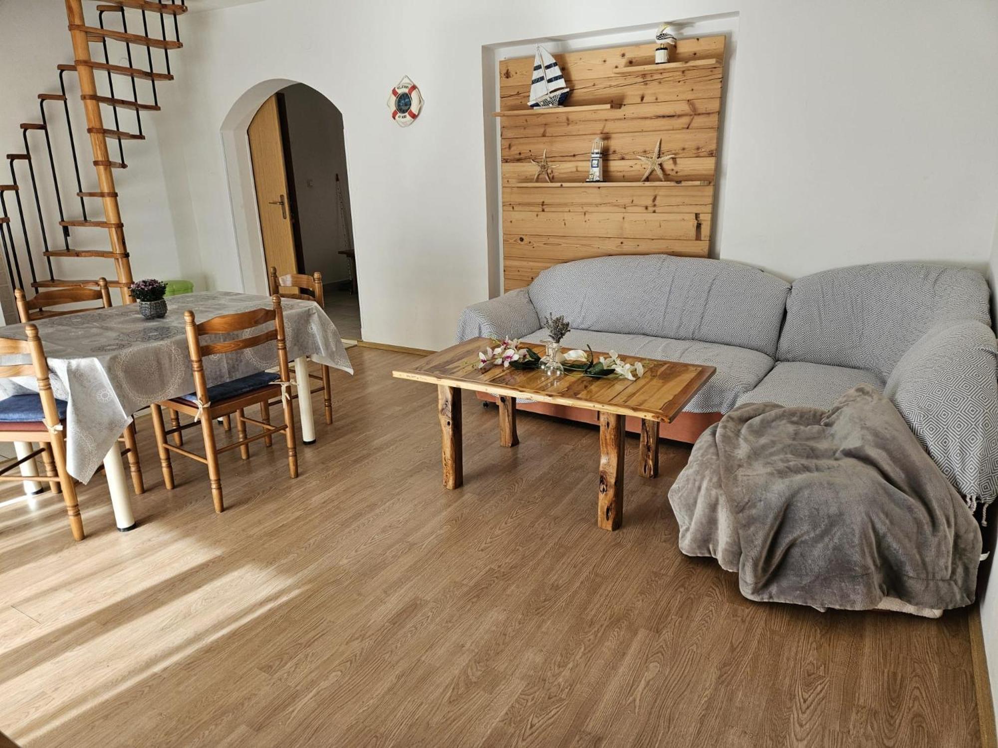 Pljesa Apartments Supetarska Draga Kültér fotó
